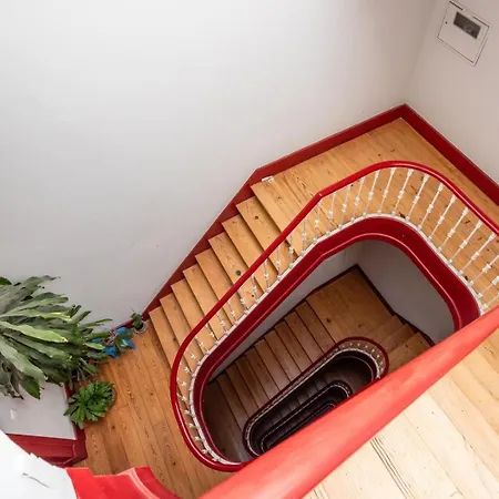 Guestready - Rare Terrace Apt, Historic Center Apartment Lissabon