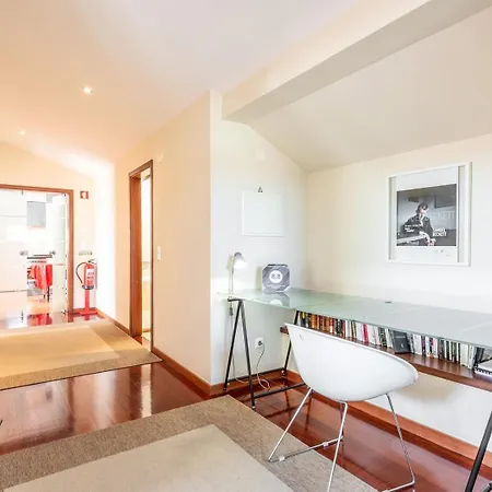 Guestready - Rare Terrace Apt, Historic Center * Lisbon